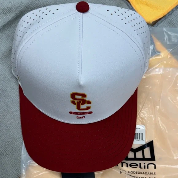 Melin Small White and Red SC Logo Cap - Picture 6 of 13